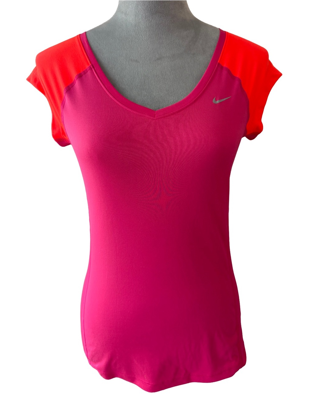 Nike Dri-FIT Women's XS Running Shirt Magenta Pink Orange Cap Sleeve V-Neck